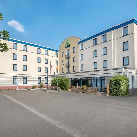 Express By Ihg Отель 3*