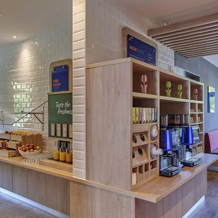 Express By Ihg מלון 3*
