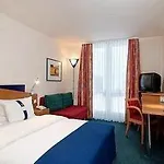 Express By Ihg Hotel