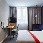 Express By Ihg Otel 3*