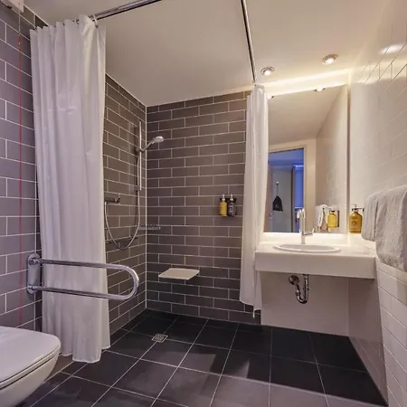 Hotell Express By Ihg 3*