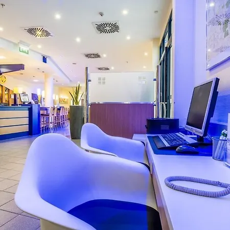 Express By Ihg