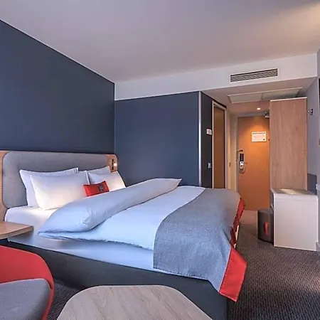 Express By Ihg Ξενοδοχείο